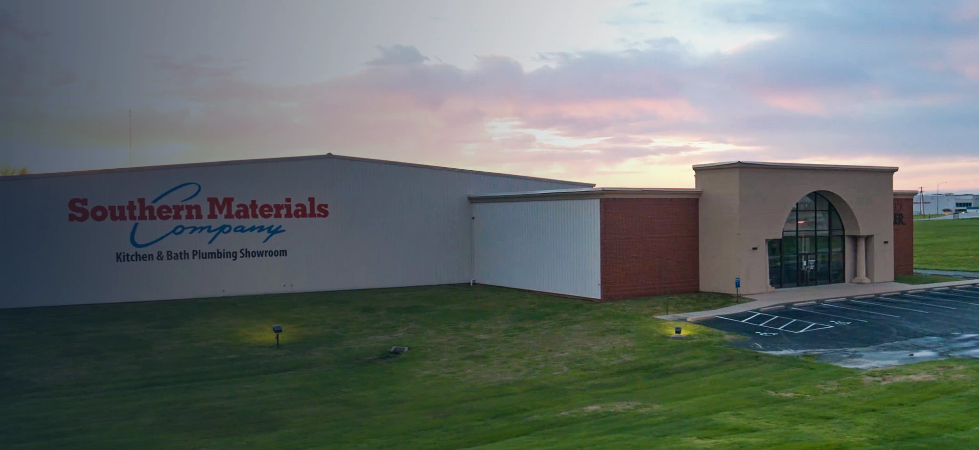 Southern Materials Company showroom exterior in Springfield Missouri